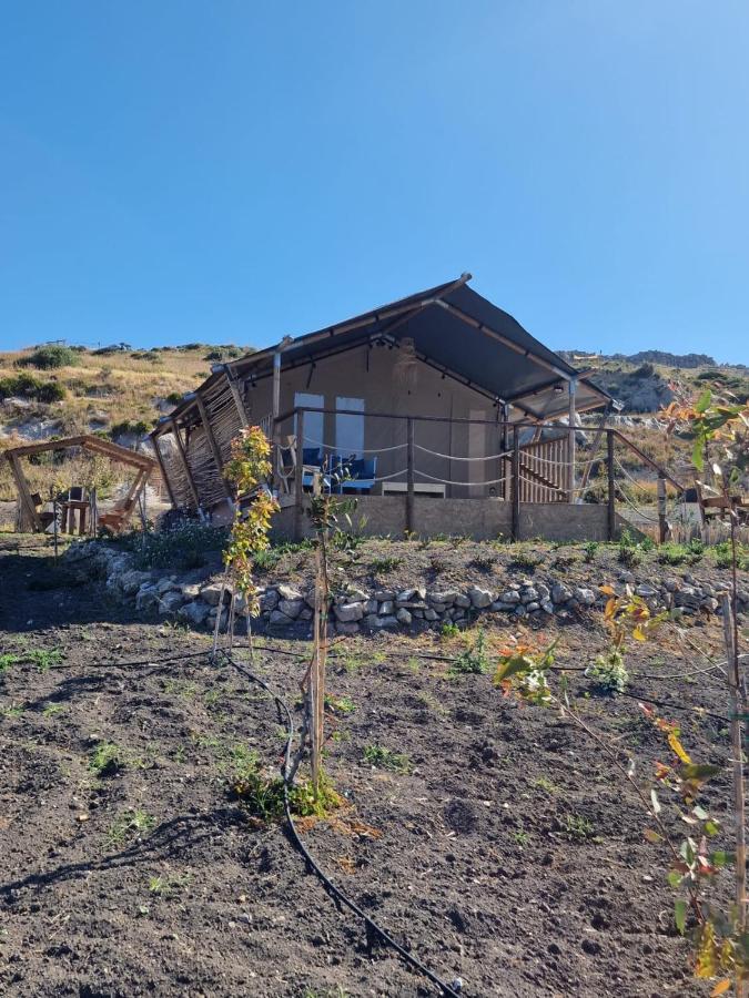 Tendu' Punta Bianca Glamping Camp Пальма-ді-Монтек'яро Екстер'єр фото